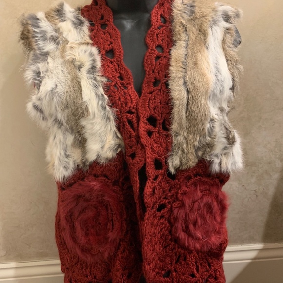 Vintage Wool Red Vest w/Fur - Picture 1 of 4